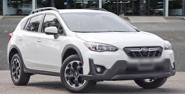 White compact SUV available at Canada Auto Financing